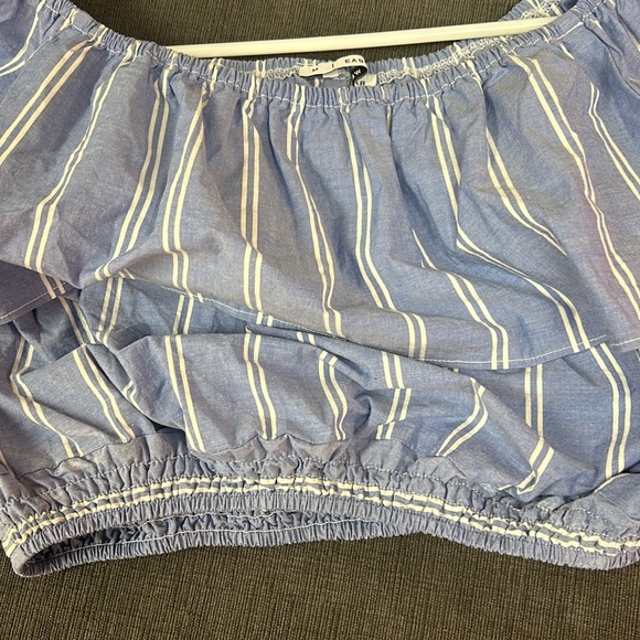 Easy Wear Ruffle Cropped Shirt - Picture 5 of 5